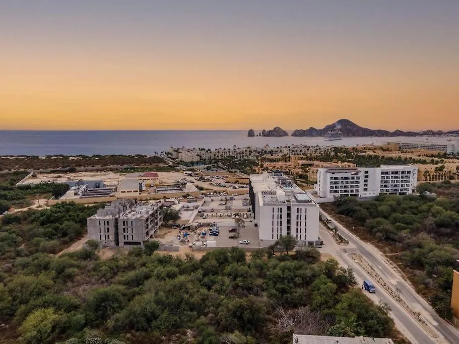 Endless Summer: Oceanview Condo with Pool, Steps from Beach Cabo San Lucas Apartment