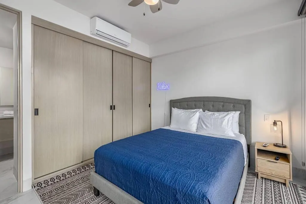 Endless Summer: Oceanview Condo with Pool, Steps from Beach Cabo San Lucas 0*,